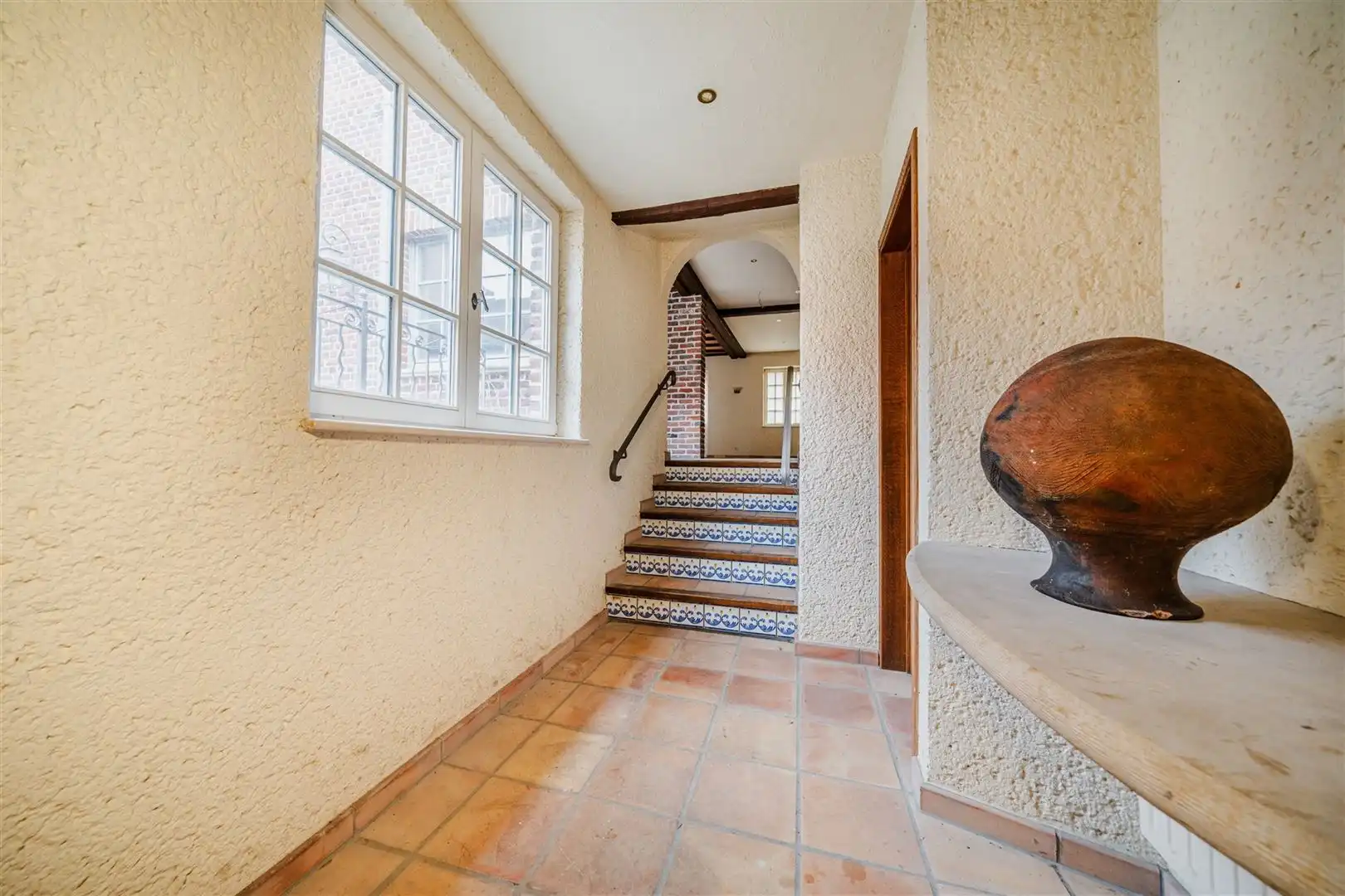 Handelscomplex met appartement in centrum Landen foto 9