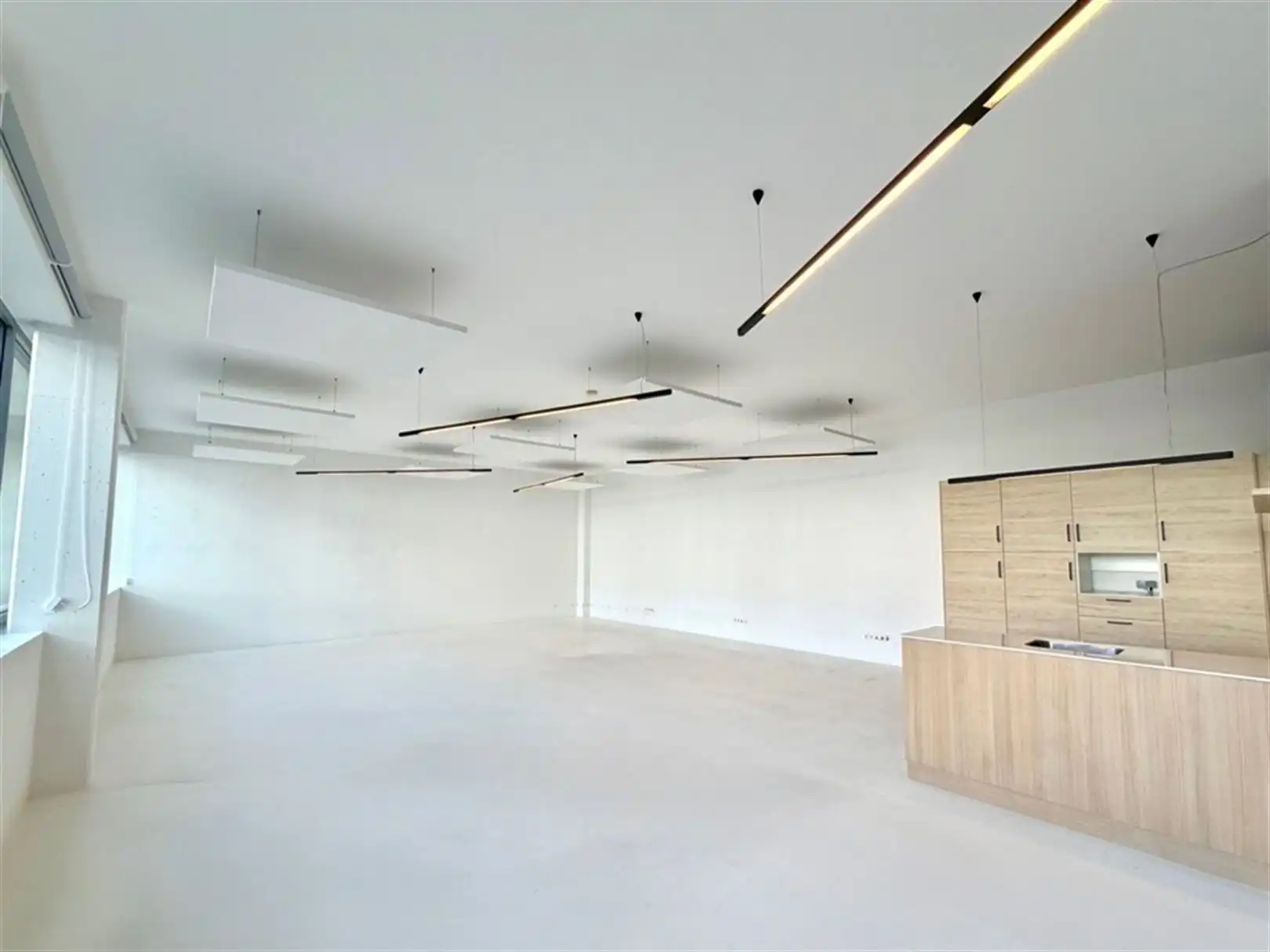 Kantoorgebouw foto 15