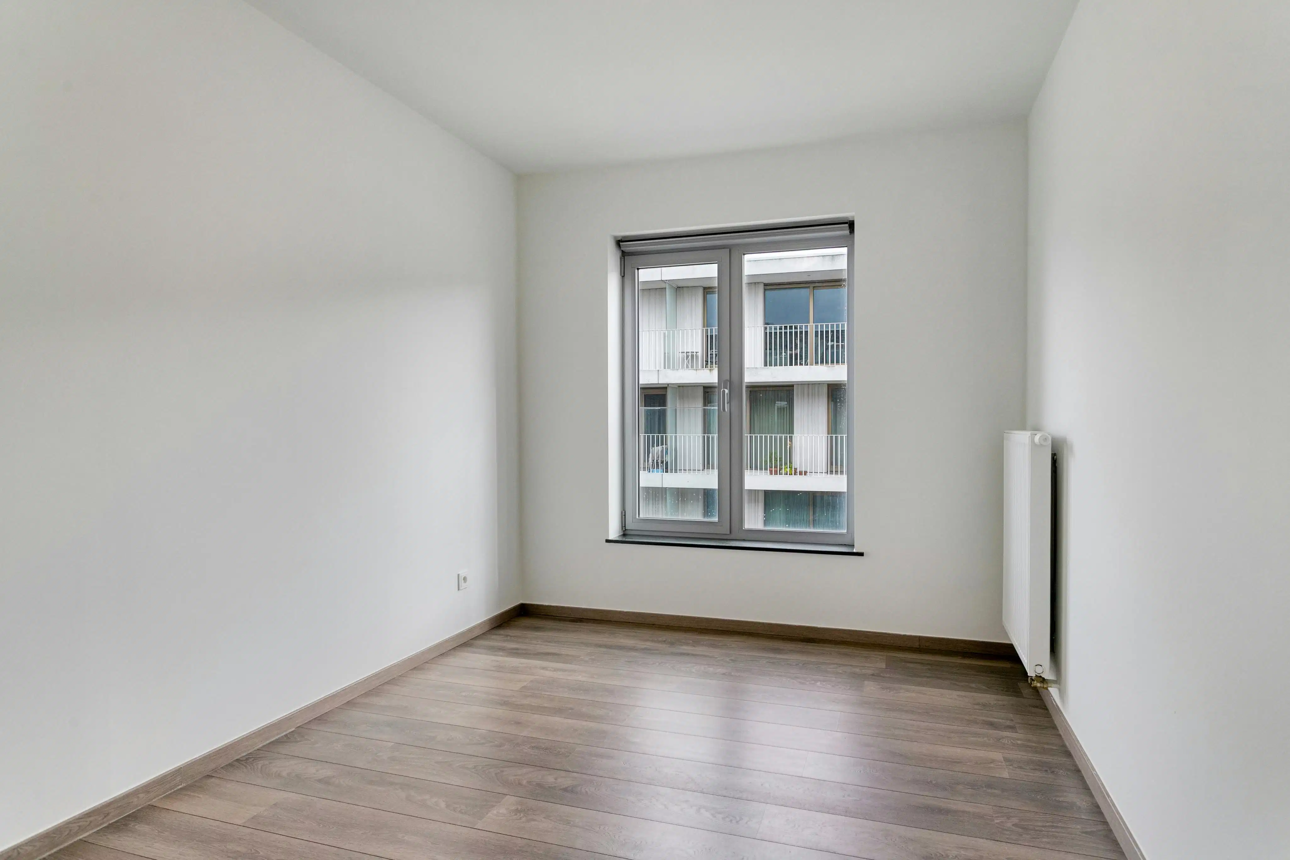 Instapklaar appartement met EPC A nabij het station van Brugge foto 10