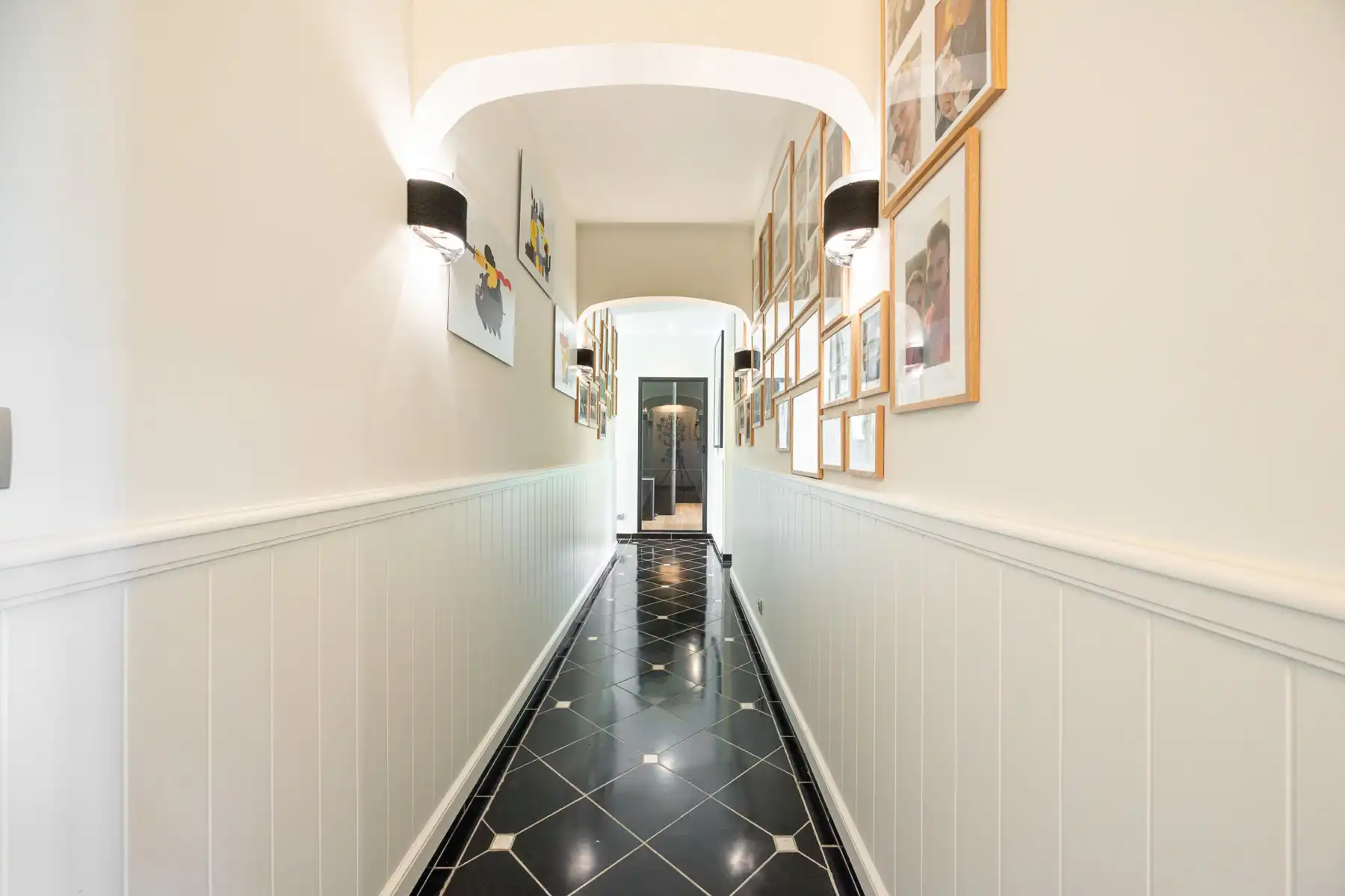 Uitzonderlijk gerenoveerde hoeve op ca. 7480 m² foto 13