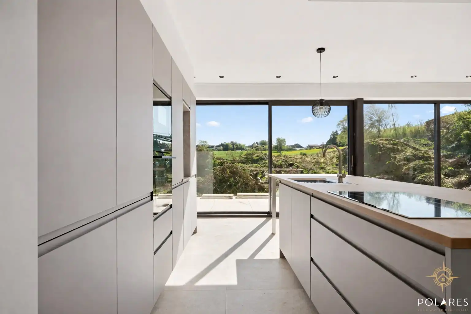 Rustig gelegen nieuwbouwwoning met 3 slaapkamers en tuin foto 5