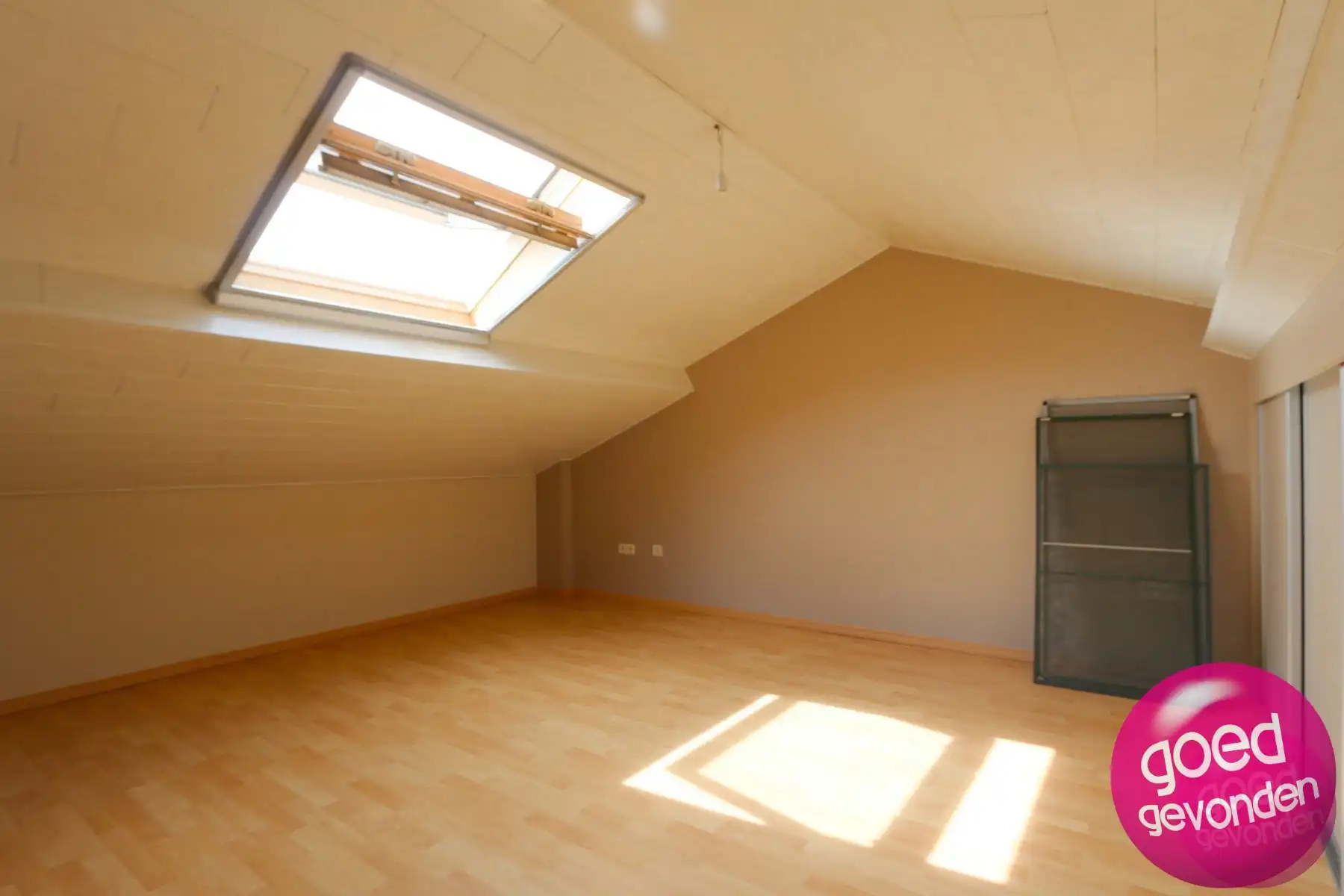 Woning - 3 slk - garage - terrassen - tuin - centraal  foto 28