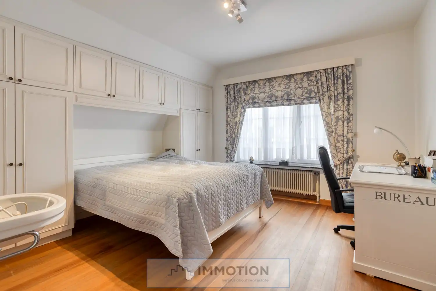 Authentieke villa met werk- of hobbyruimte in Marke foto 12