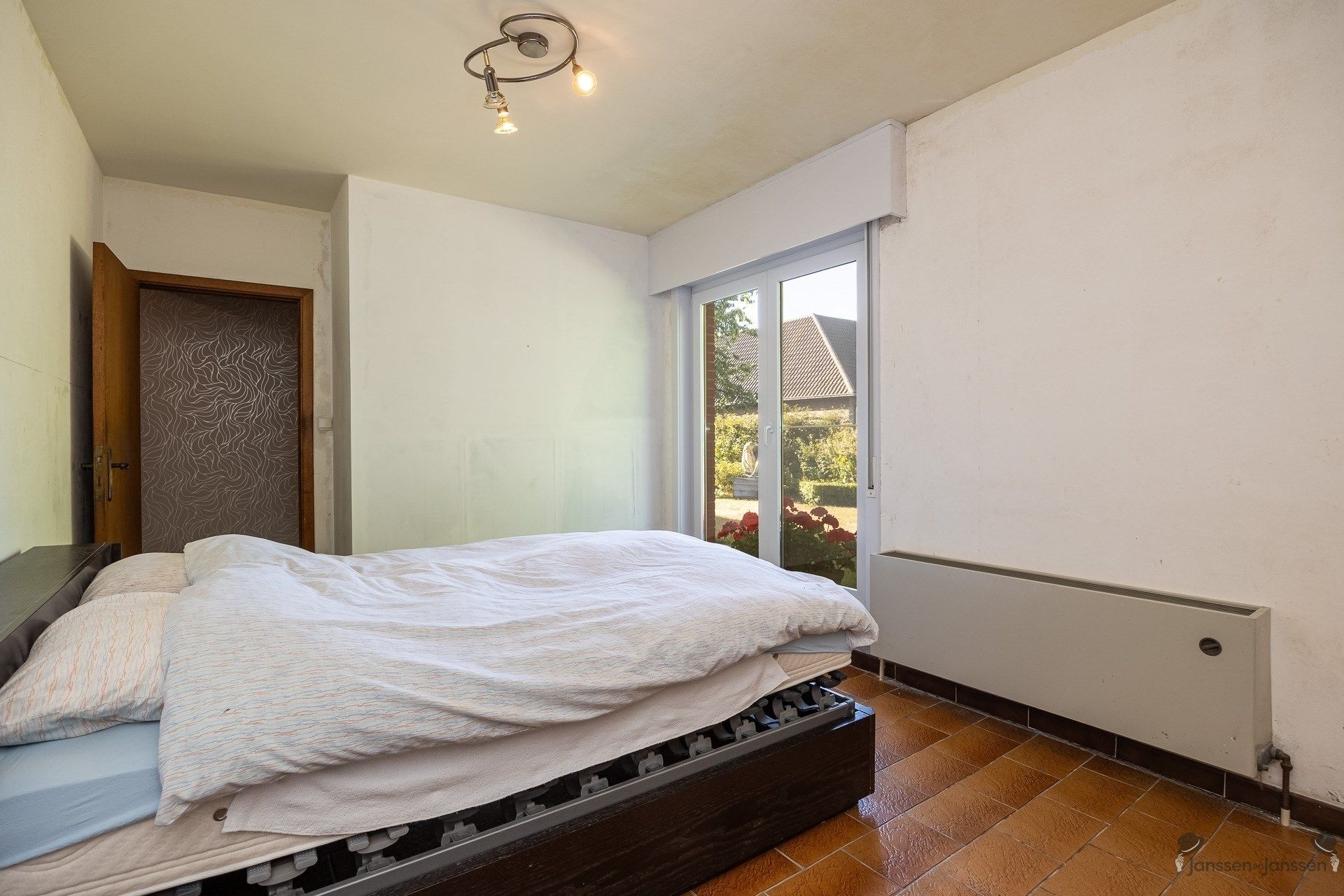 Landelijk gelegen open bebouwing met bijgebouw & grote tuin foto 19