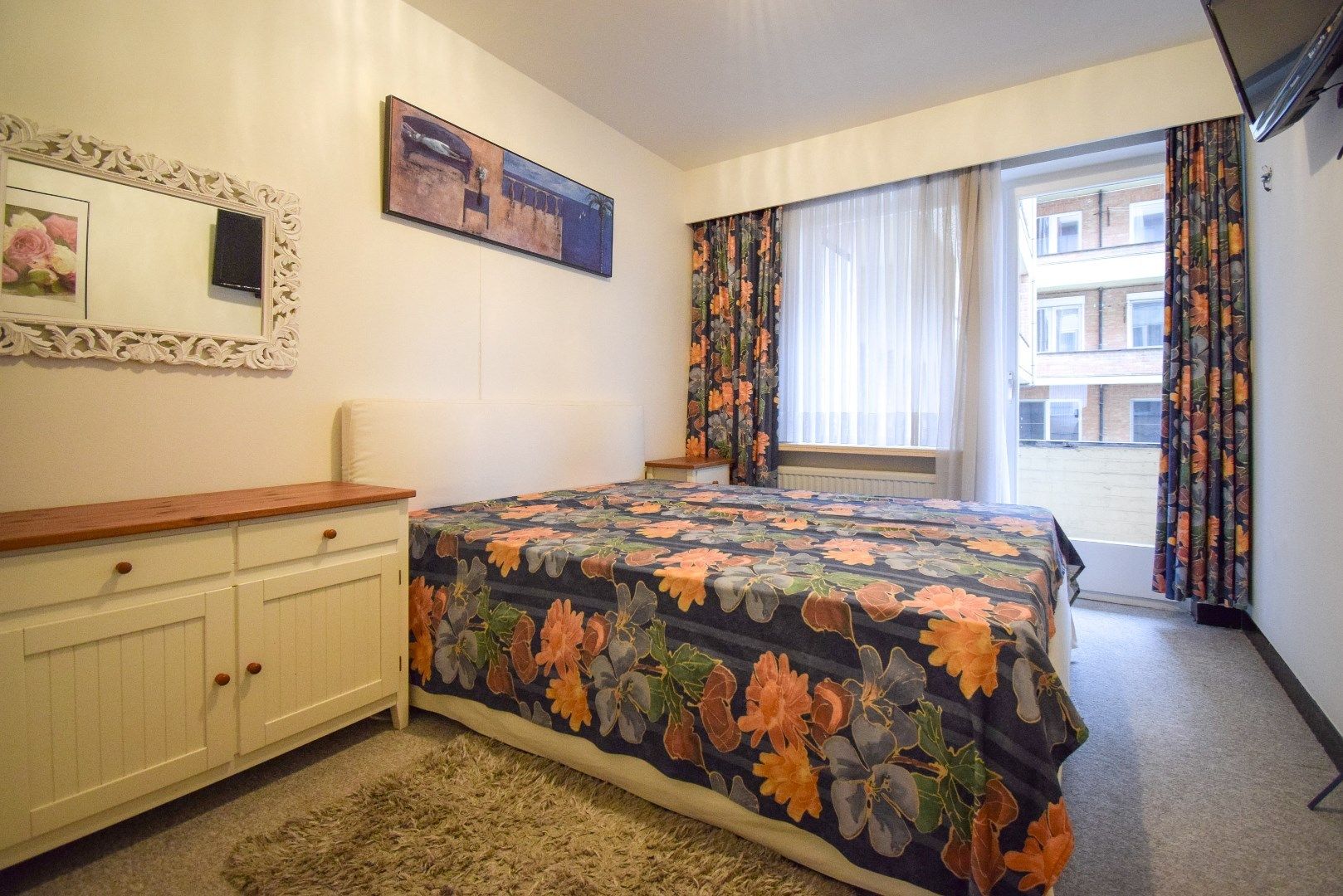 Ruim appartement met drie slaapkamers, terras en mogelijkheid garage op de zeedijk foto 7