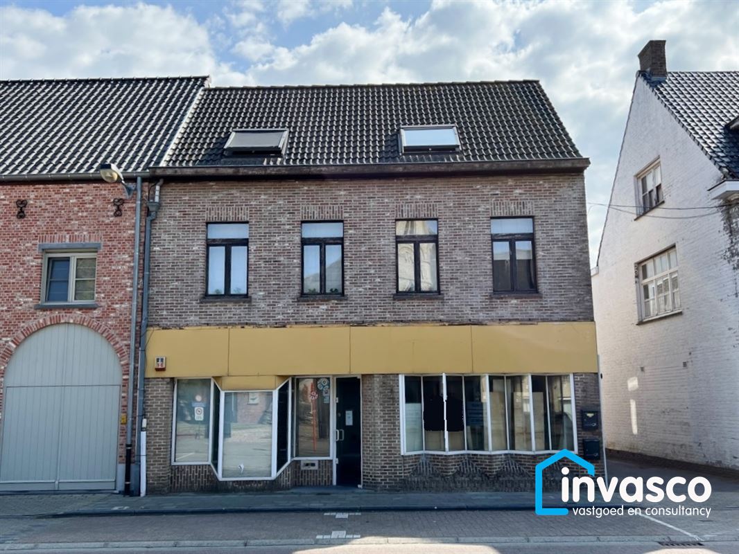 Opbrengsteigendom met renovatiedossier foto 1