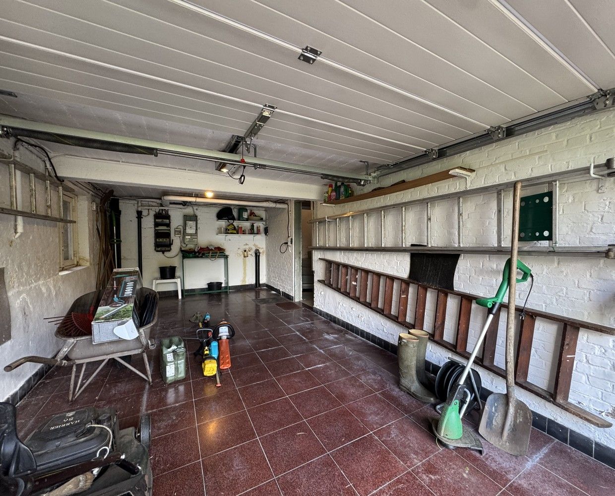 Karaktervolle woning met 4 slpks foto 35