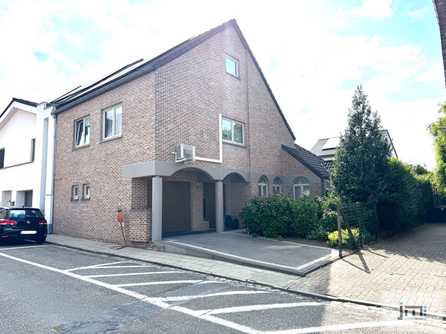 ()=>{if(producerUpdateValueVersion(node),producerAccessed(node),node.value===ERRORED)throw node.error;return node.value} Slachthuisstraat 7B - 3840 Tongeren-Borgloon