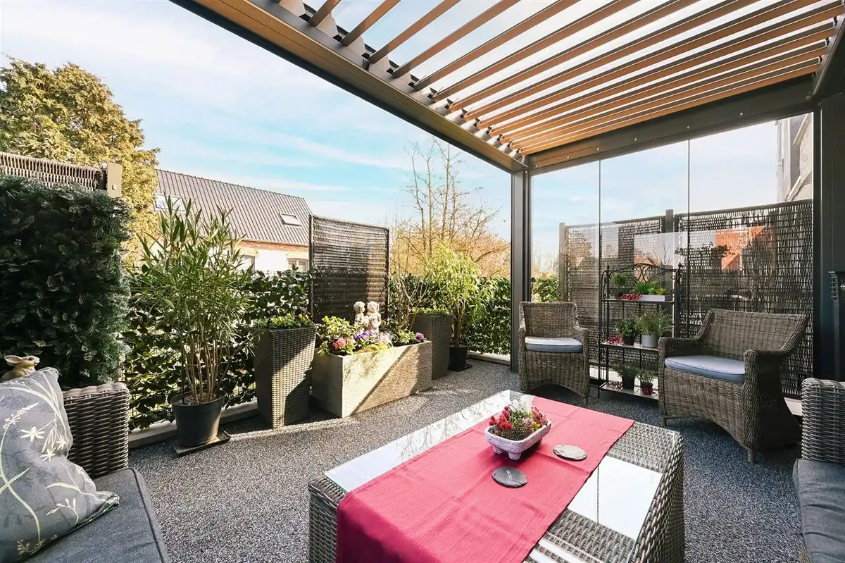 Ruim appartement met groot terras  foto 3