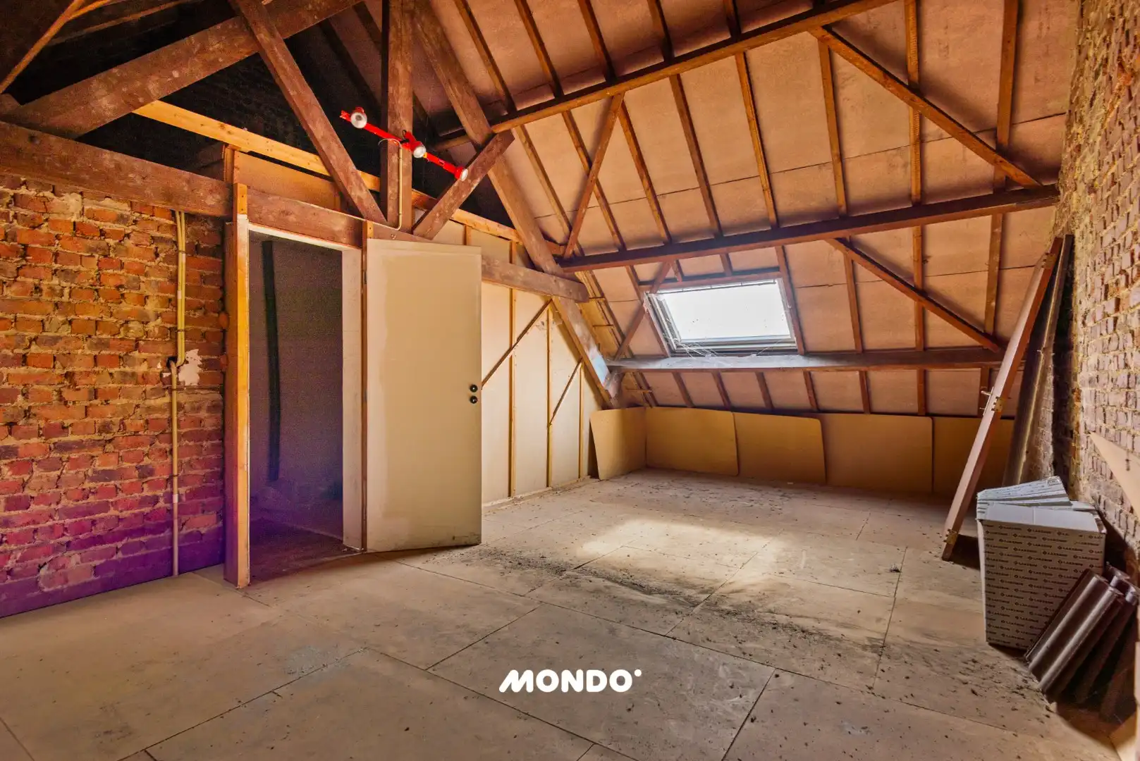 Te renoveren HOB met oprit, garage & potentieel te Opwijk. foto 20