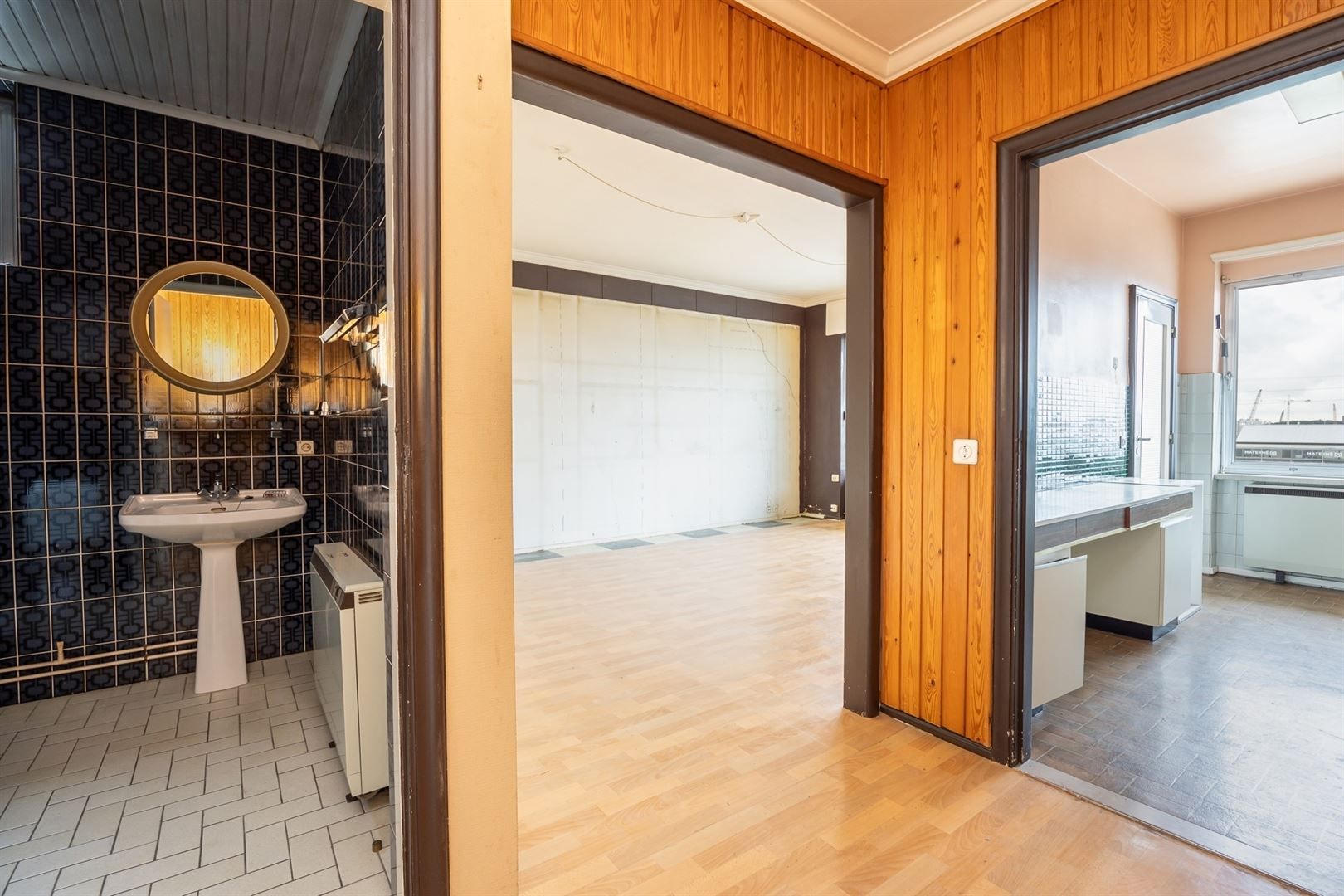 Dakappartement met twee slaapkamers en terras foto 10