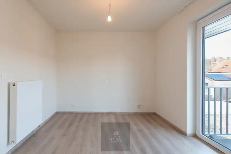 Recent appartement met één slaapkamer, parkeerplaats en kelderberging. foto 10