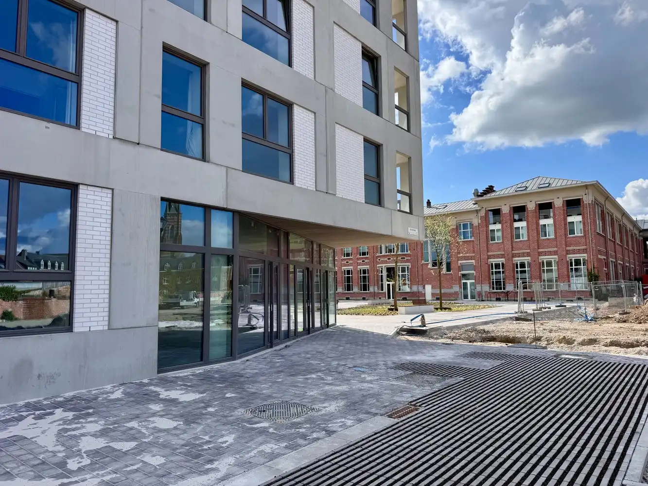 Commerciële ruimte te koop – 110,80 m² casco in Het Academisch Kwartier! foto 3