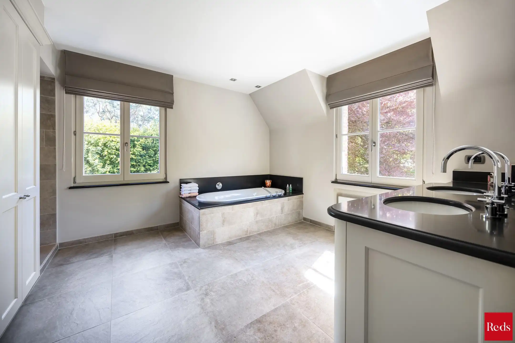 Exclusieve villa met lift, bijgebouw en EPC A  foto 27