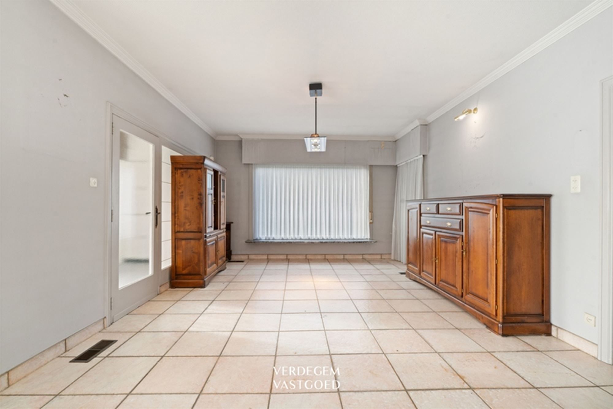 Woning voor totaalrenovatie of perceel voor nieuwbouw / ontwikkeling foto 5