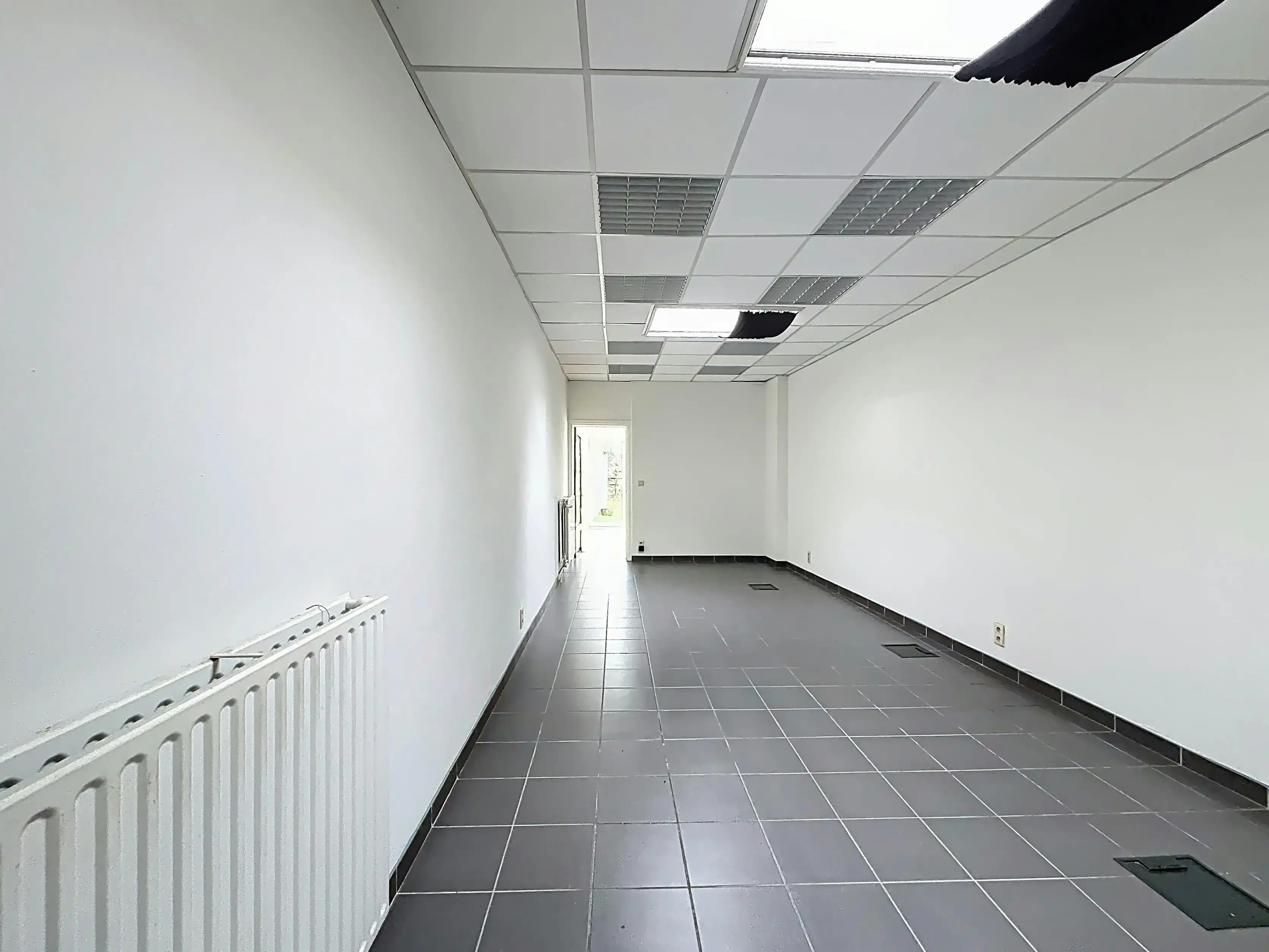 Handelshuis te koop op de Markt van Eeklo foto 7