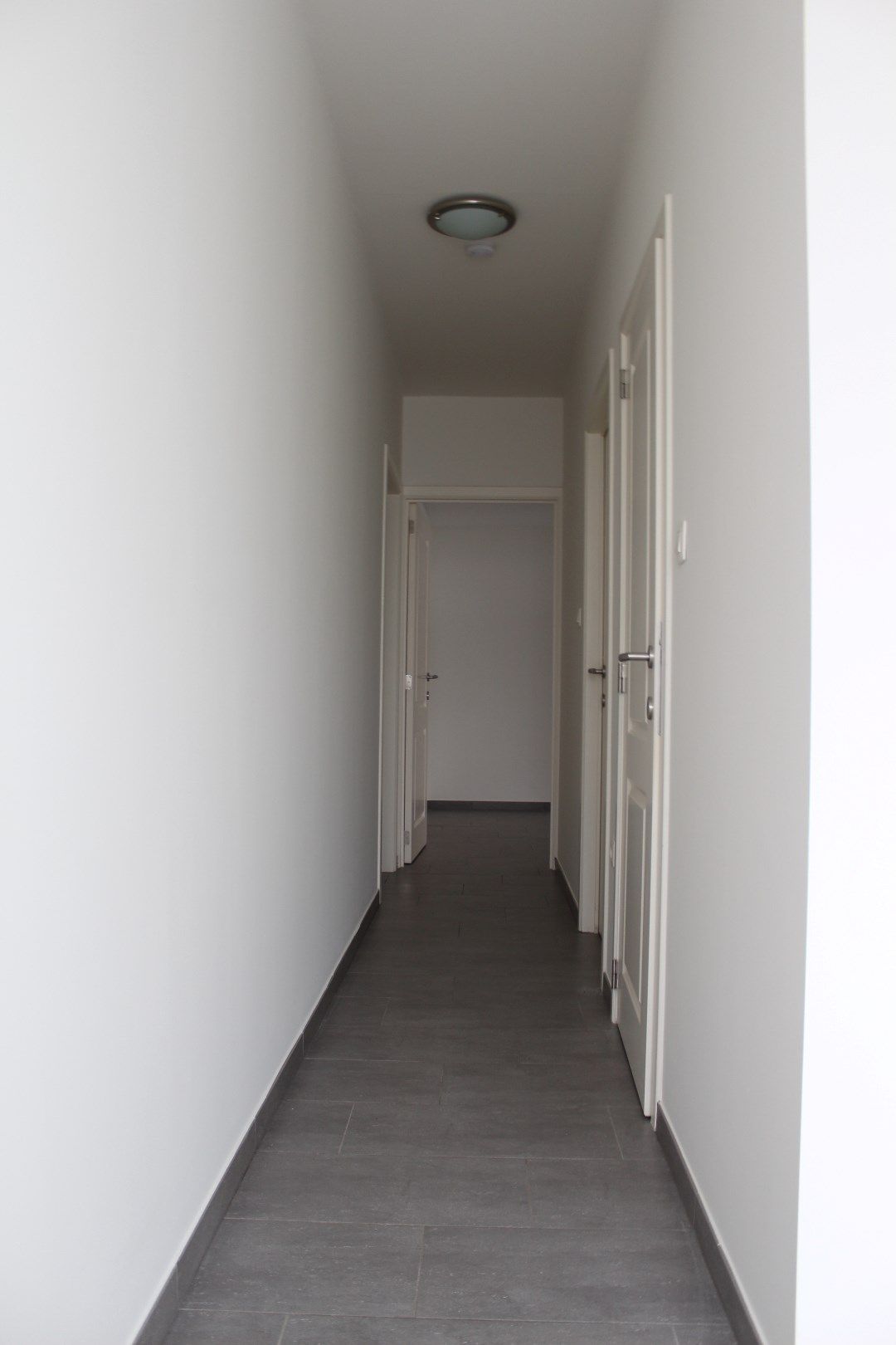 Ruim en gezellig gelijkvloers appartement nabij Lommel Centrum foto 6
