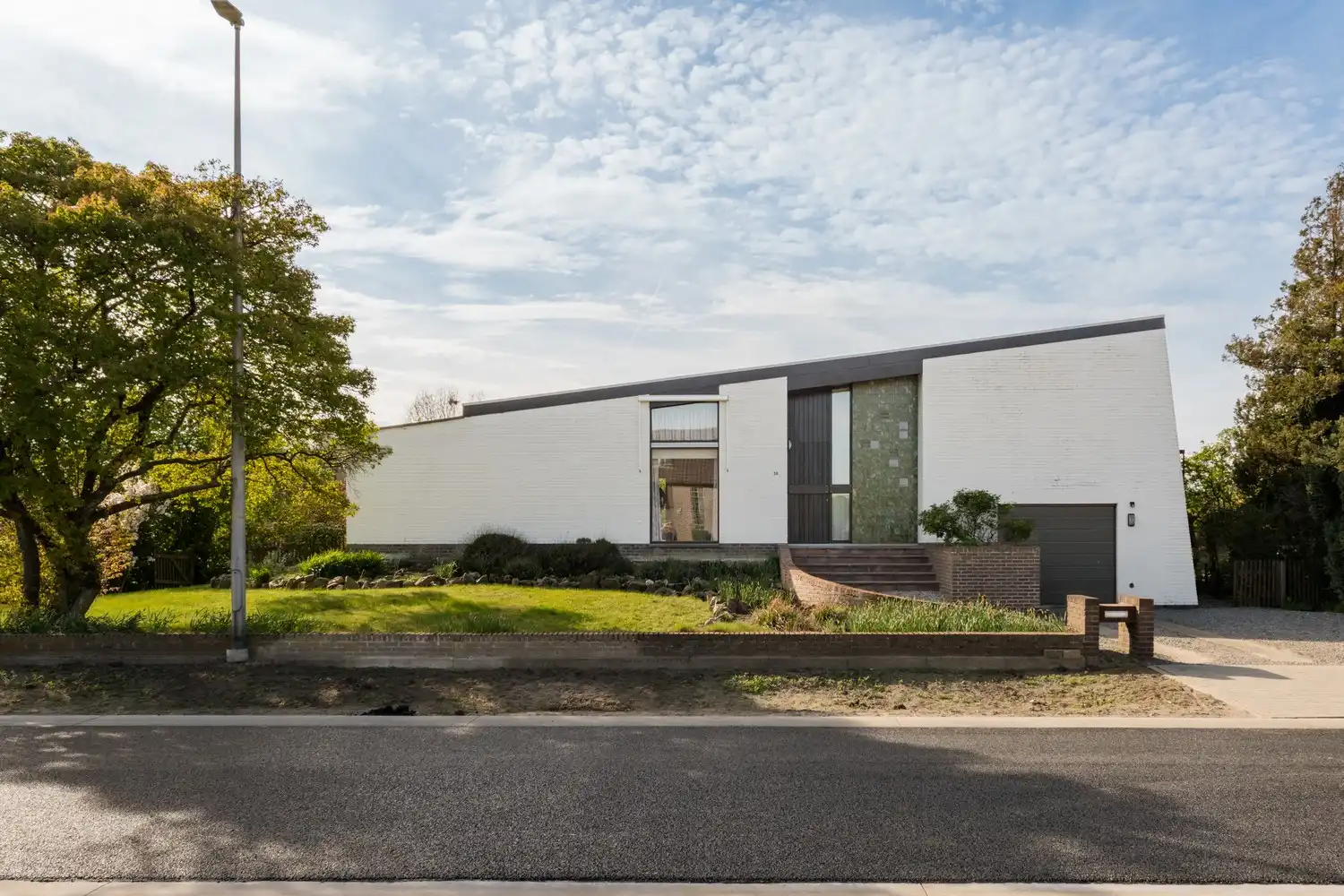 Moderne woning op toplocatie nabij centrum Overpelt op 920m² foto 51