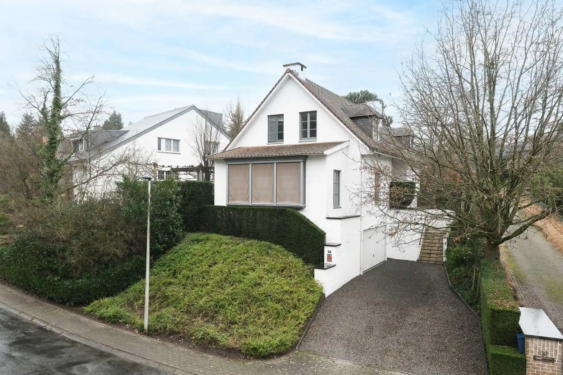 Villa te koop foto {{pictureIndex}}