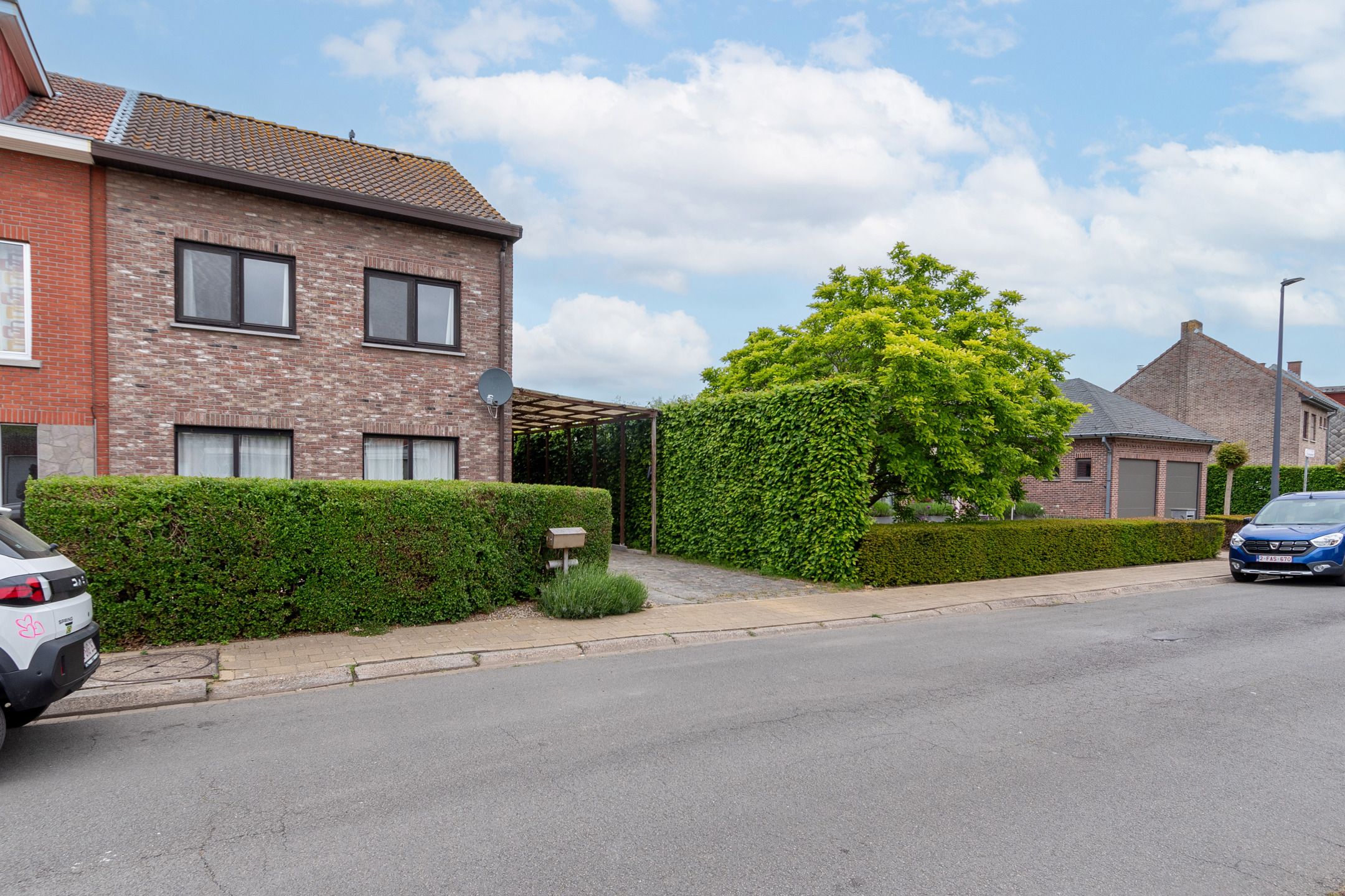Halfopen gezinswoning in rustige woonwijk  foto 22