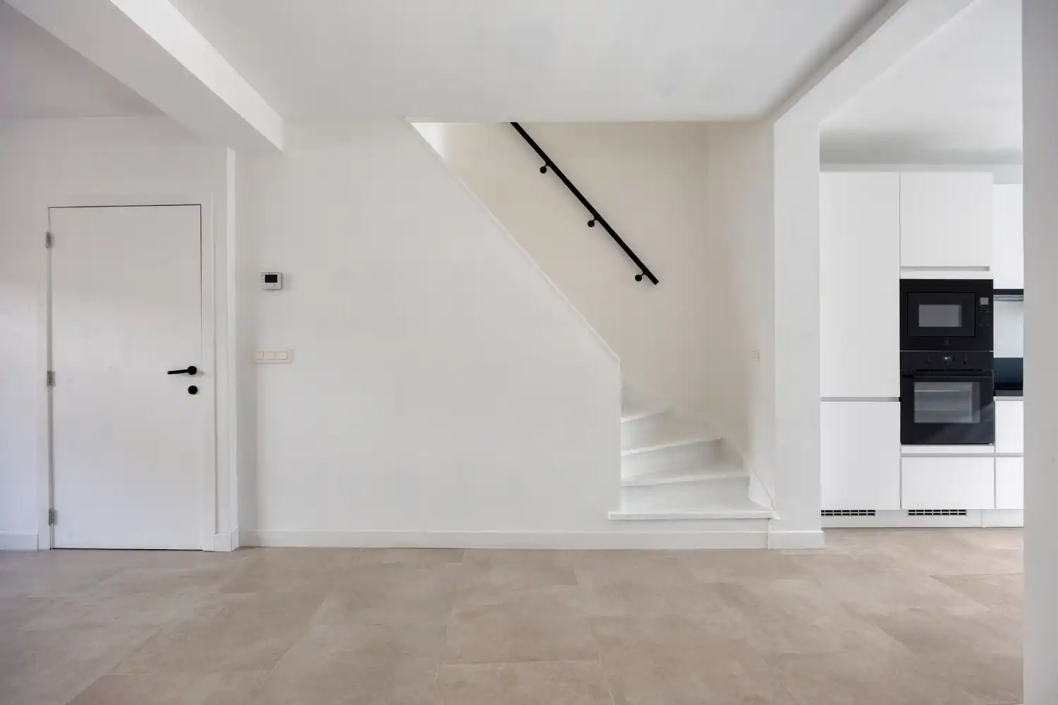 Volledig gerenoveerde woning in het centrum van Lichtervelde met 3 slaapkamers en leuk zonnig tuintje foto 7