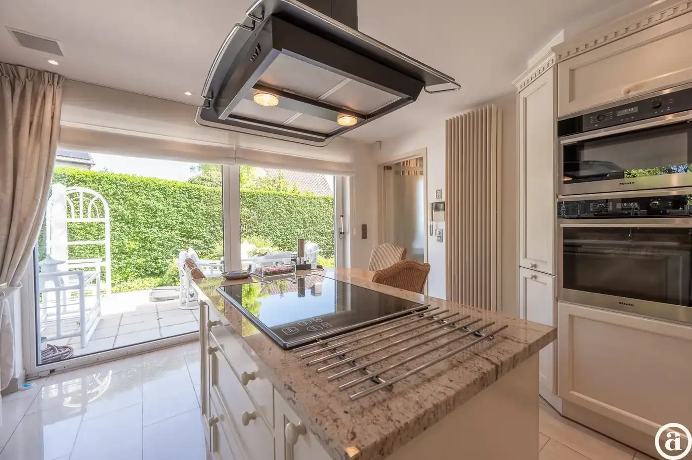 Charmante alleenstaande villa in een rustige residentiële omgeving aan de rand van Knokke. foto 12