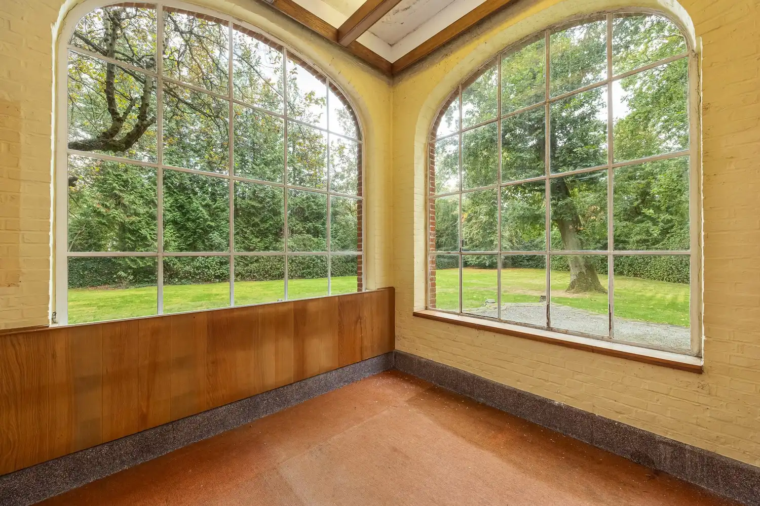 Karaktervolle te renoveren rietgedekte villa op een uitzonderlijk parkdomein van 9127 m² in Vriesdonk foto 14