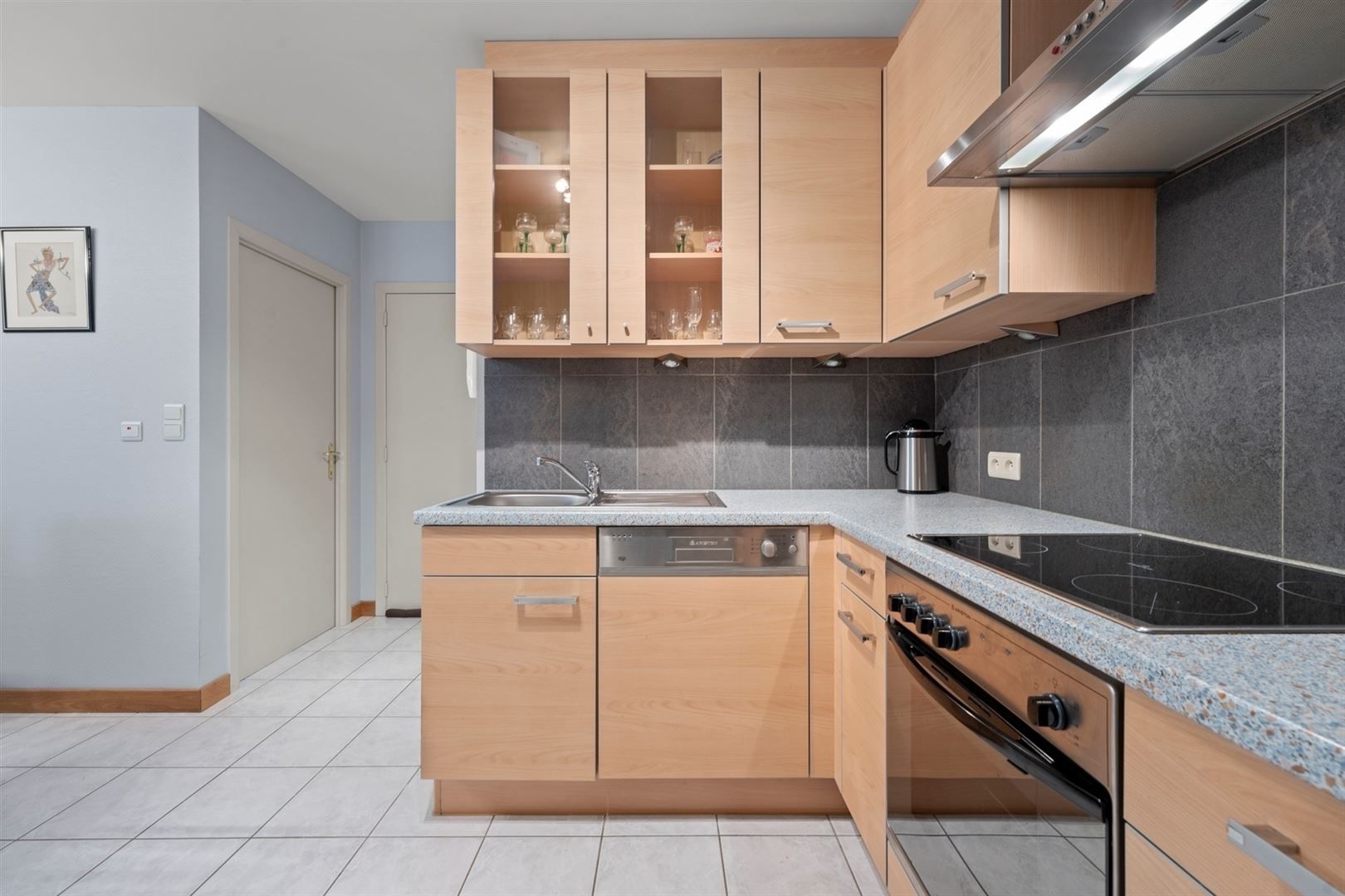Heel mooi gelegen appartement met 1 slaapkamer in instapklare staat met groot terras foto 10