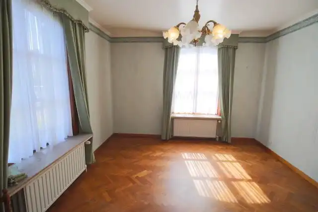 Bungalow met ruime zolder foto 25