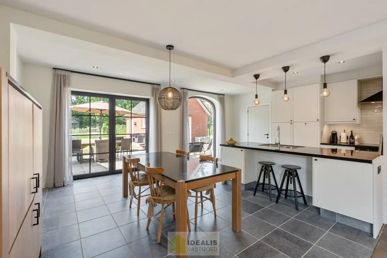 Huis te koop foto 12