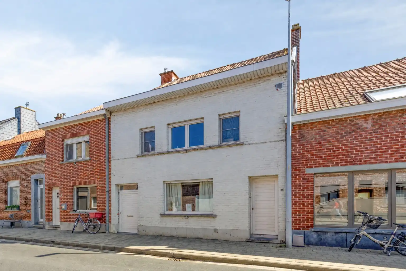 Ruime instapklare woning met multifunctionele ruimte en topligging foto 13