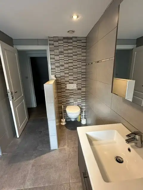 Rustig en energiezuinig wonen in een groene omgeving foto 15