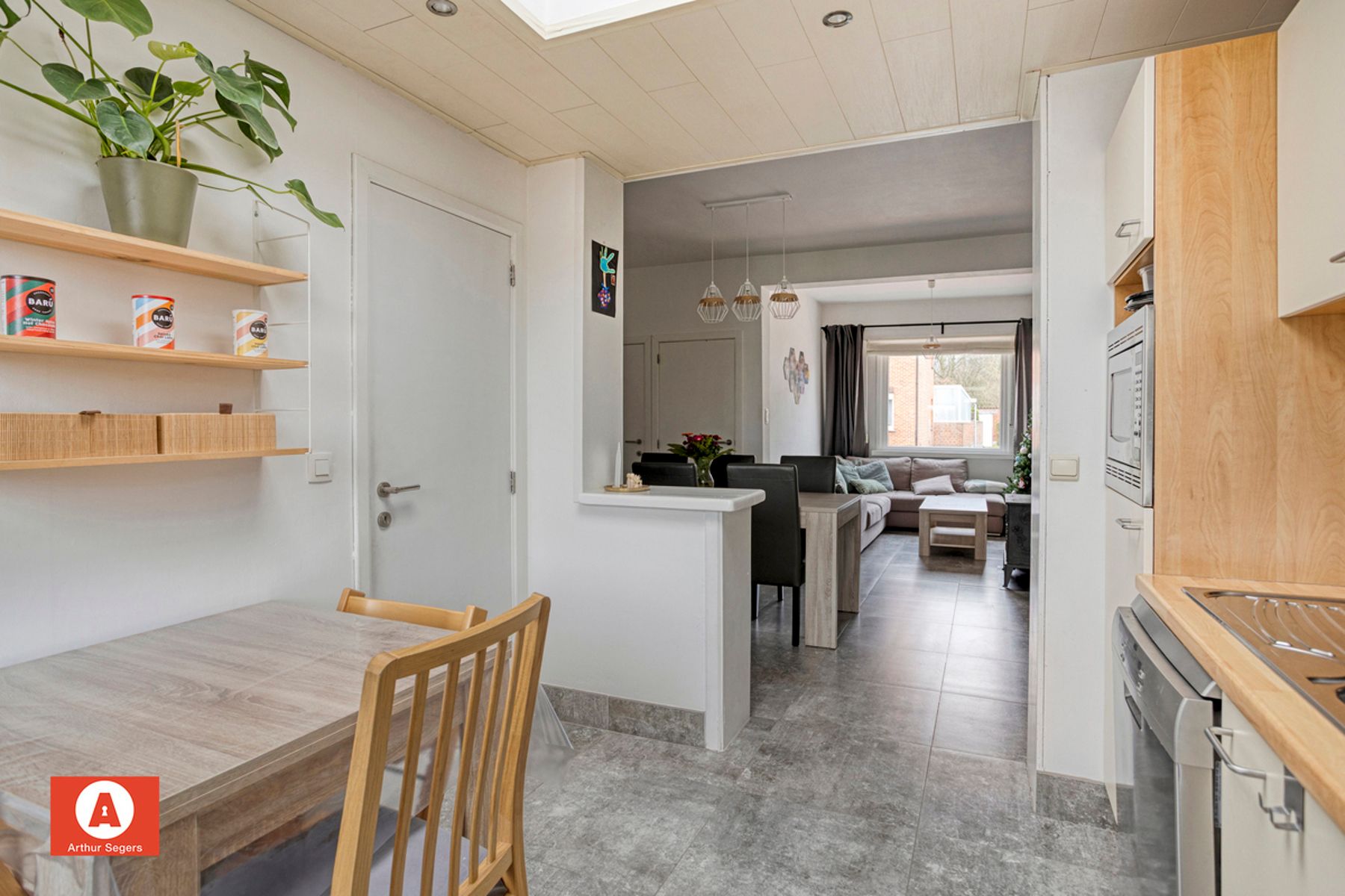 Instapklare woning, óók achteraan bereikbaar! foto 10