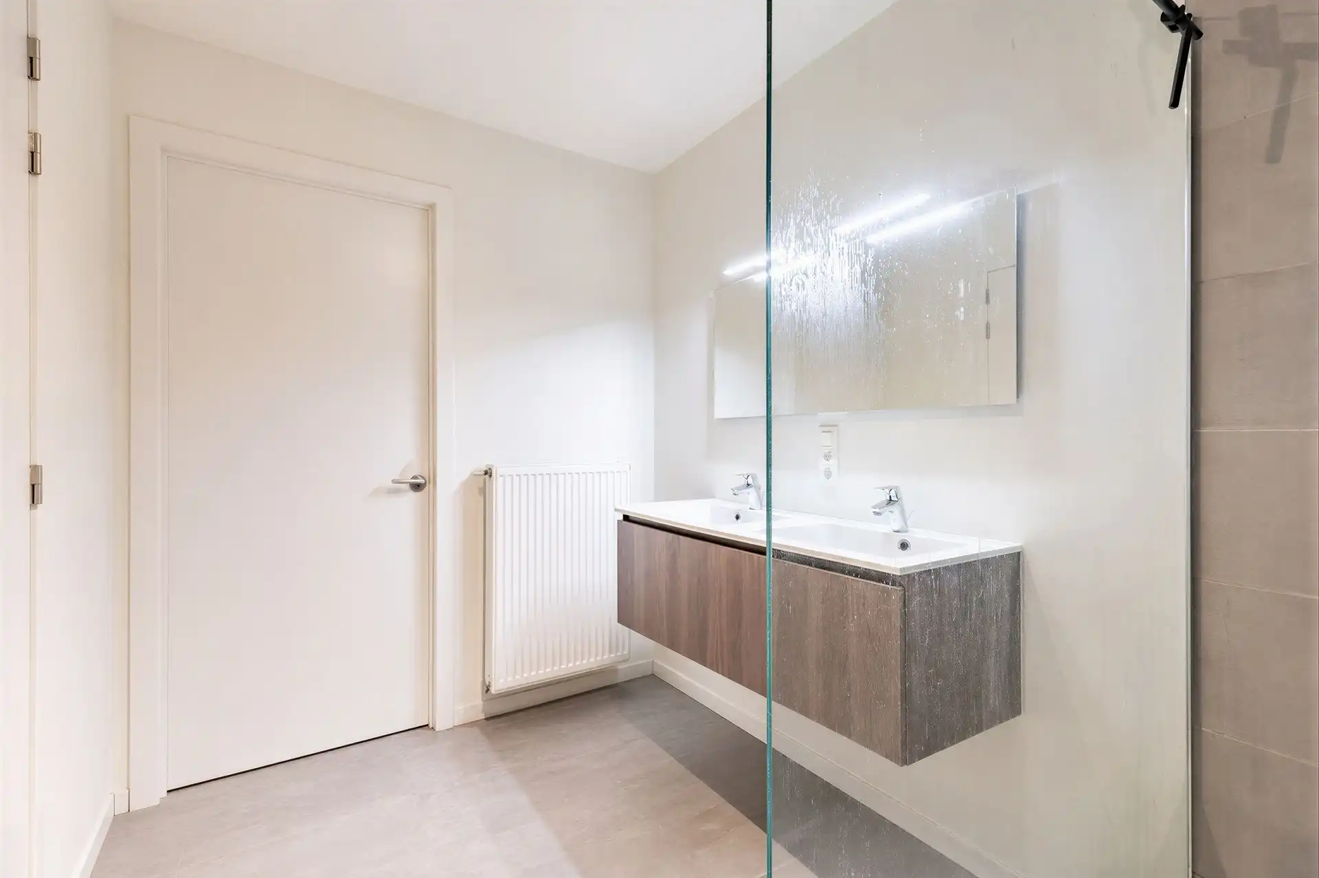 Penthouse met 3 slaapkamers, dressing en panoramisch zicht op het groen te Lede foto 13