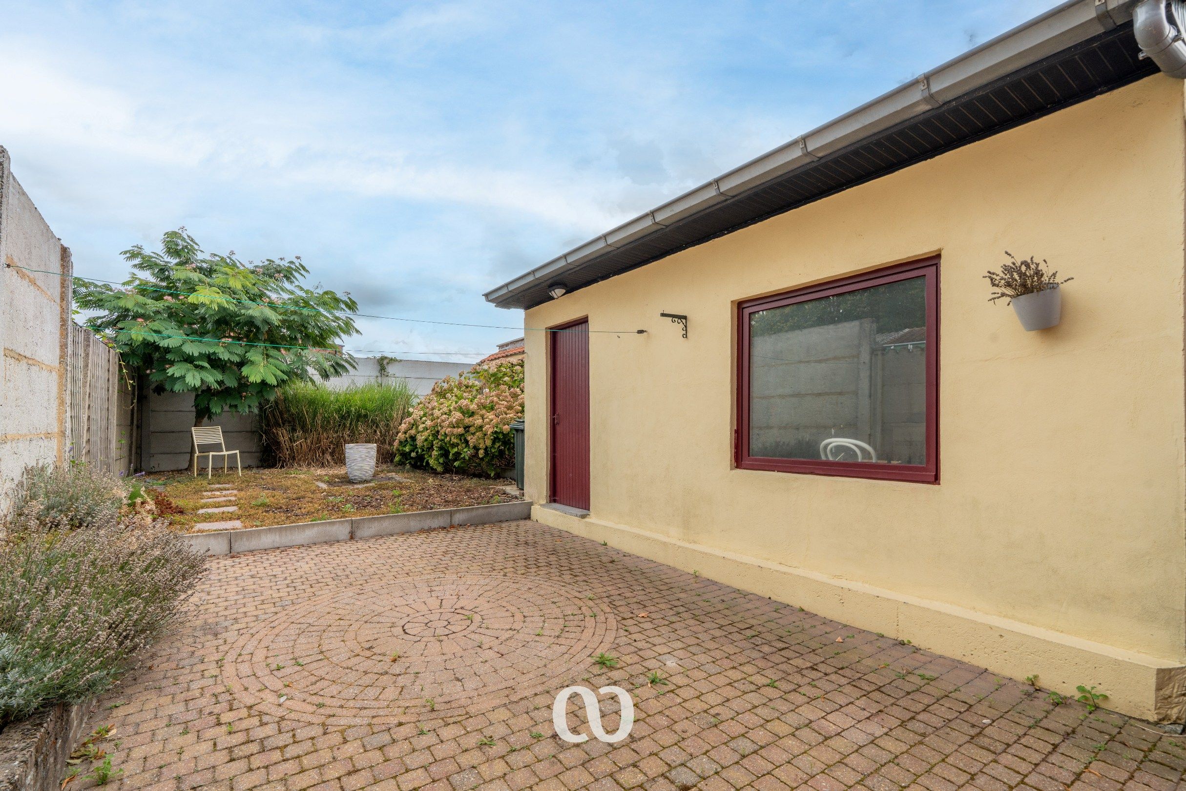 Instapklare halfopen bebouwing op topligging foto 20