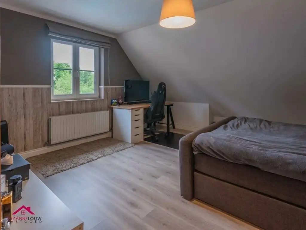 Hoogwaardig afgewerkte, landelijke villawoning foto 37