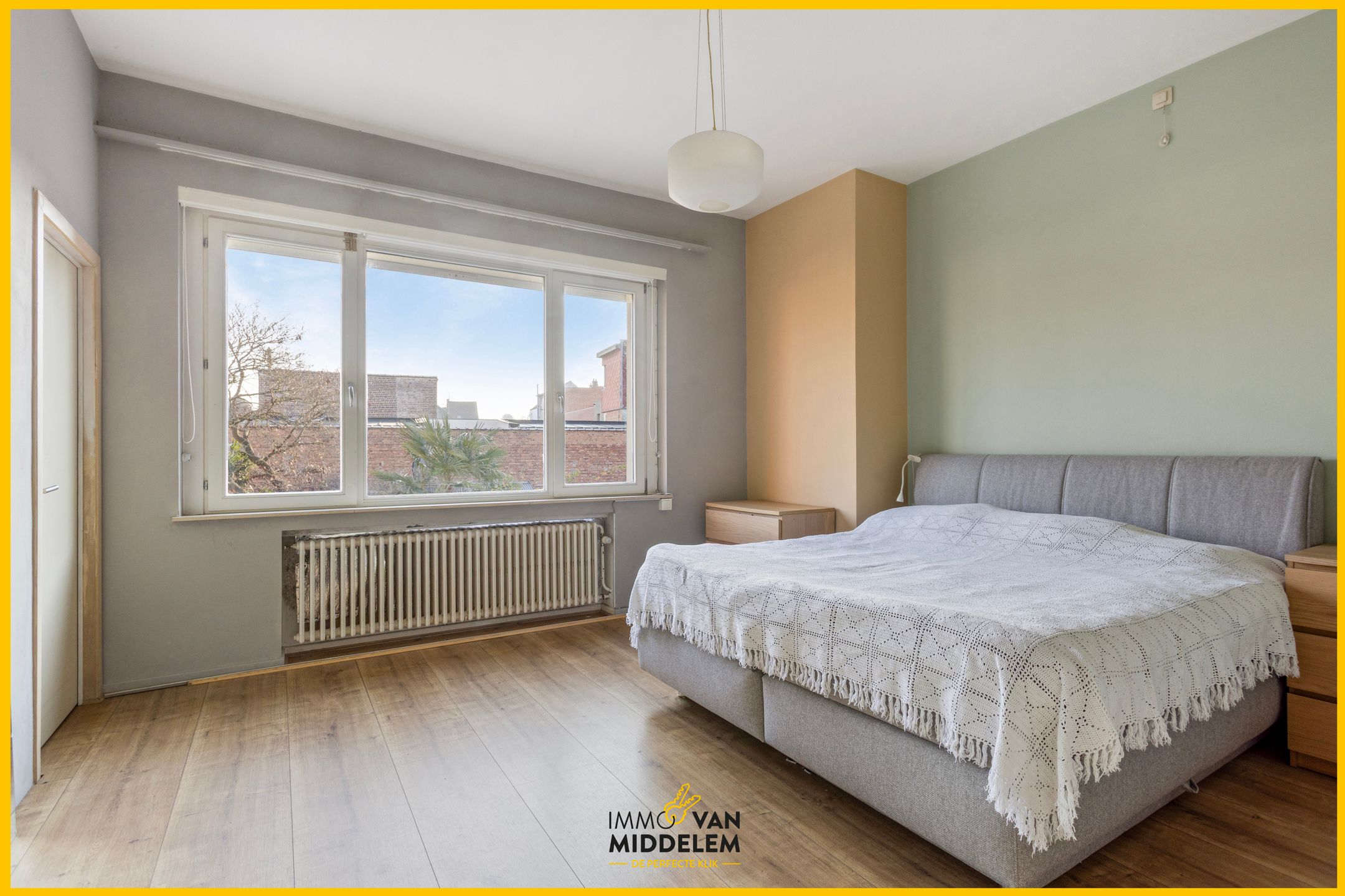 CHARMANTE GEZINSWONING MET 3 SLPK EN TUIN foto 11