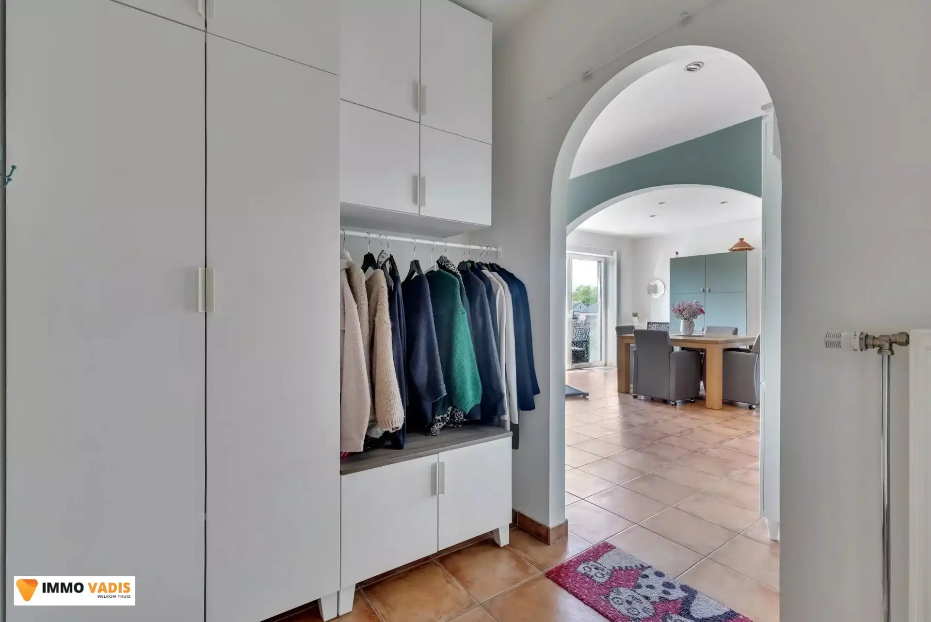 Appartement met twee slaapkamers, terras en garage foto 6