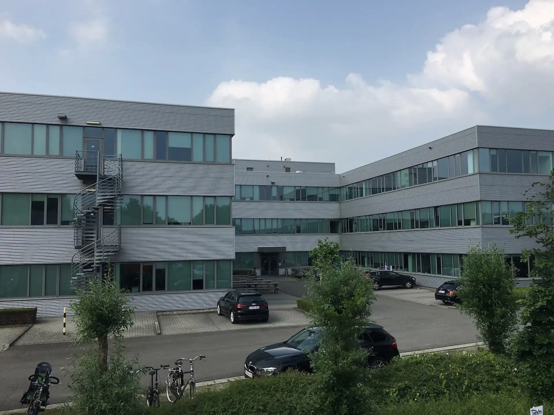 Moderne Opsplitsbare Kantoorruimte langs de E313  foto 2