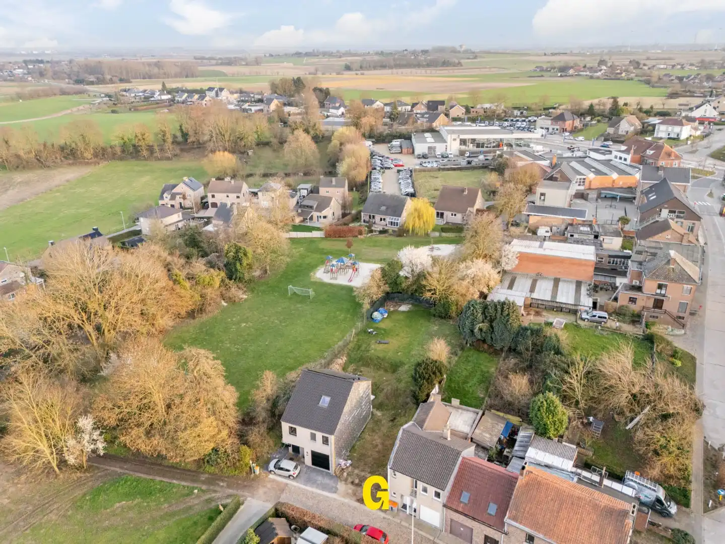 Rustig gelegen perceel bouwgrond voor een gesloten bebouwing op 3a37ca met zuid gerichte tuin te Walt Wilder foto 4