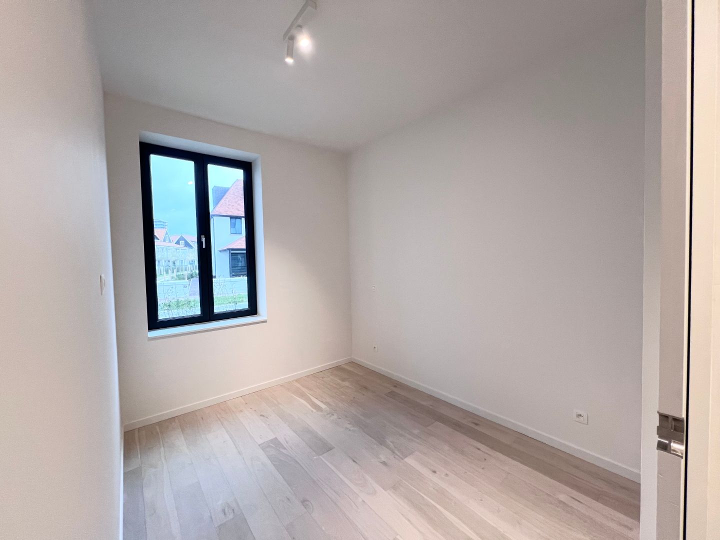 Gelijkvloers appartement met aangenaam terras foto 10