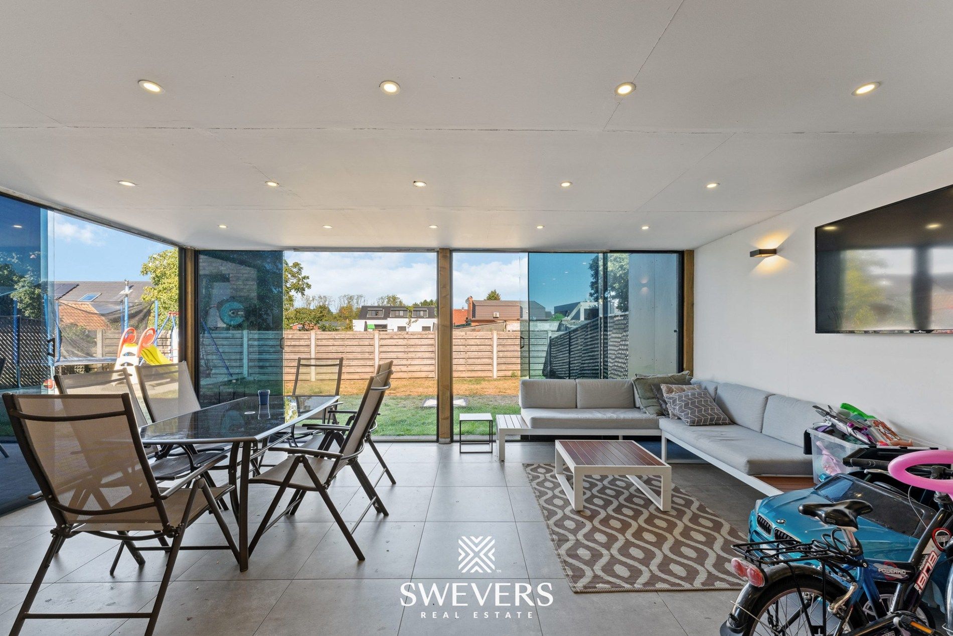 Hedendaagse instapklare woning te Heusden-Zolder  foto 14