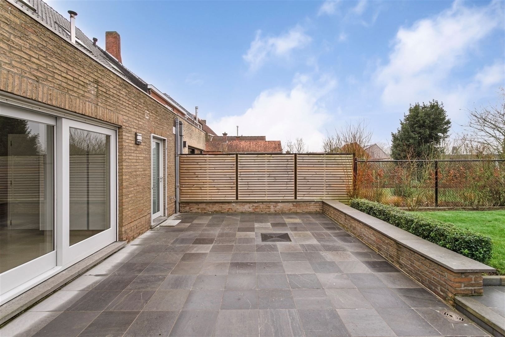 Instapklare woning in deelgemeente Bevere foto 2