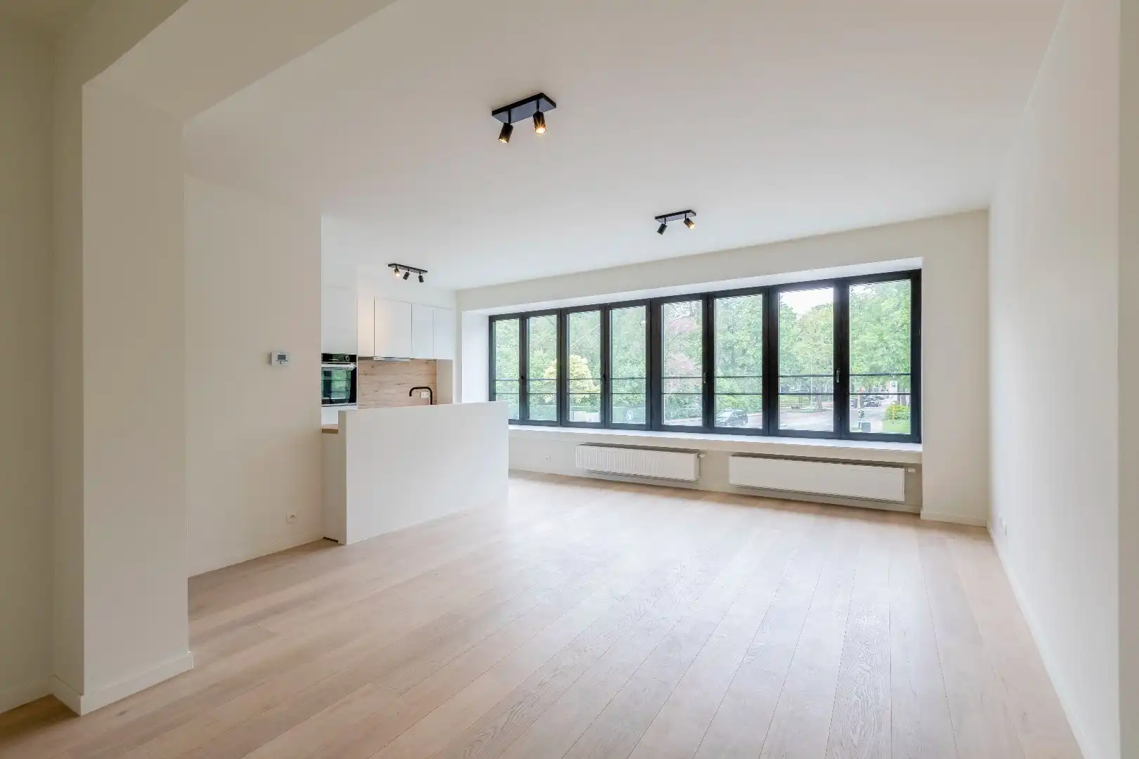 Gerenoveerd 2 slp. app nabij het centrum van Brugge foto {{pictureIndex}}