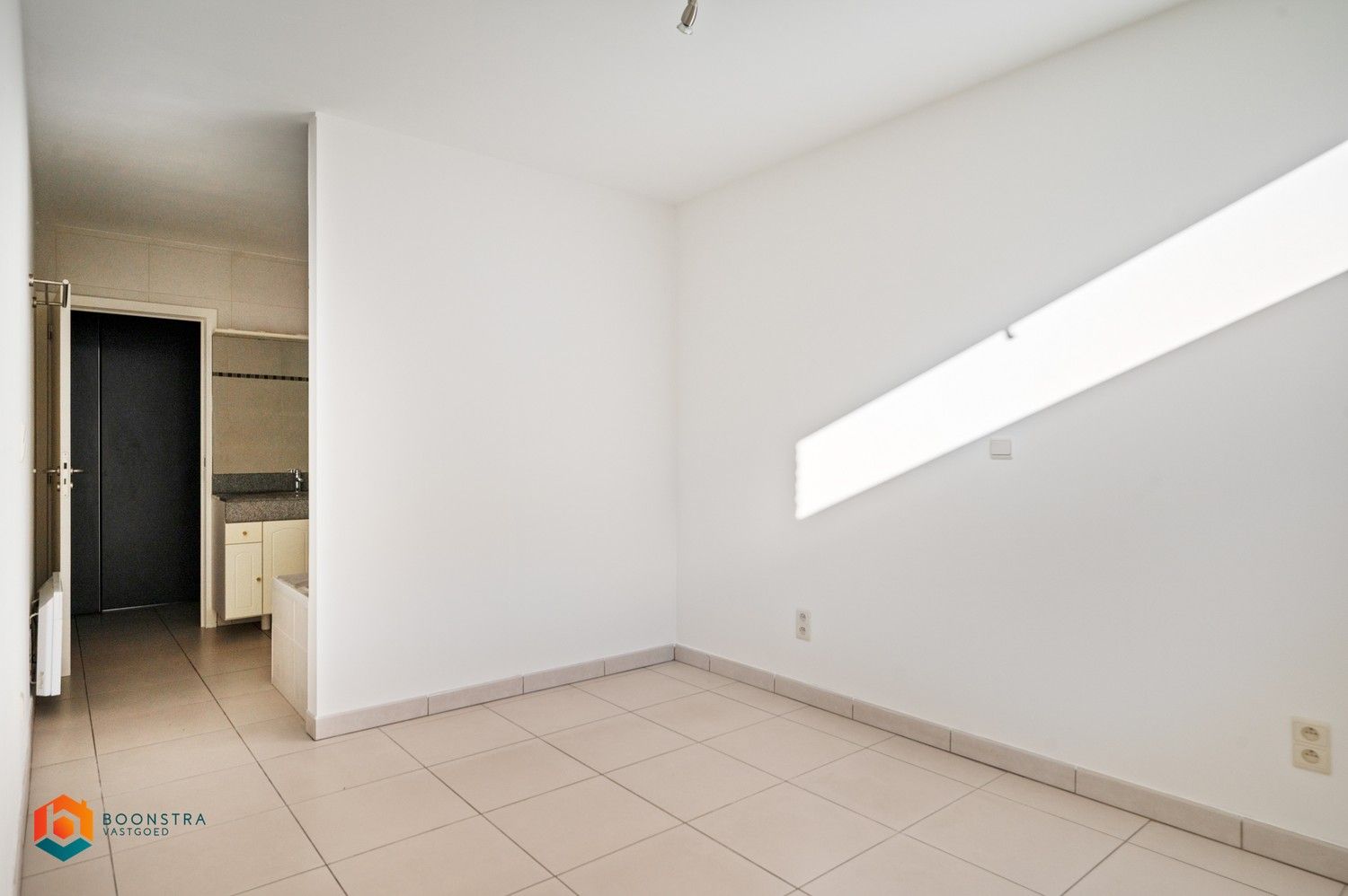 Gelijkvloers  met 1 slpkr in centrum Putte foto 12