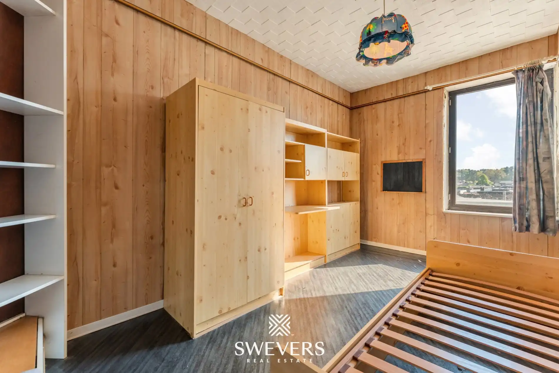 Totaal renovatieproject met veel potentieel nabij het centrum van Leopoldsburg  foto 16