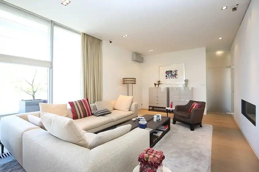 LUXUEUS AFGEWERKT, RIANT PENTHOUSE MET UITSTRALING EN ROYAAL ZONOVERGOTEN TERRAS van 167 m² foto 19