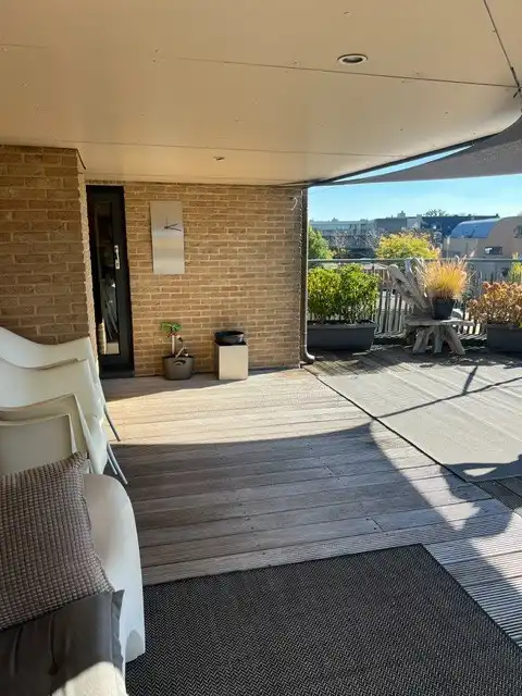 Stijlvolle penthouse te huur aan de Norbertinessenlaan in Neerpelt - Geniet van moderne luxe met 2 slaapkamers en parkeerplaats! foto 12