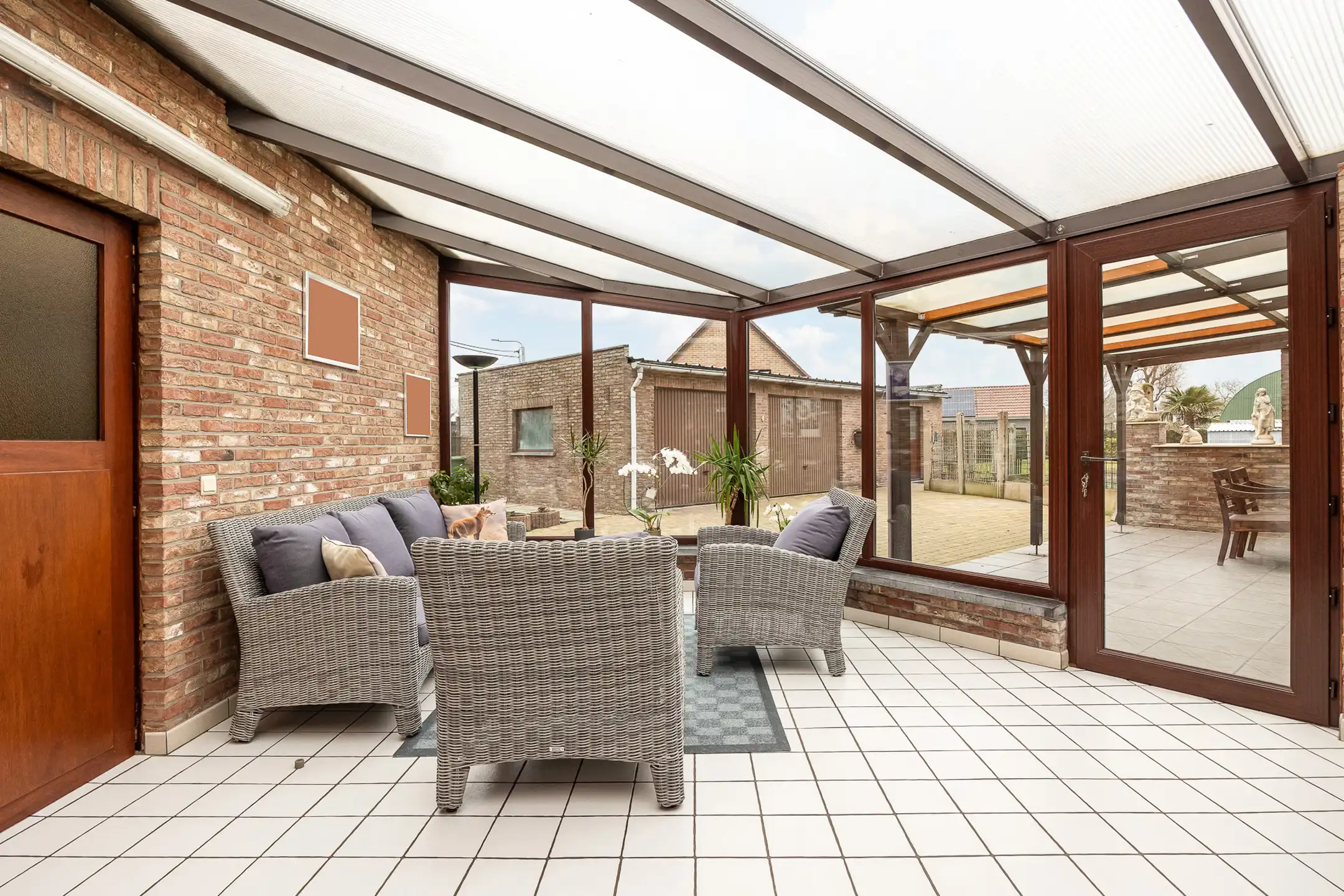 Gezellige woning met tuin en garage in rustige omgeving! foto 4