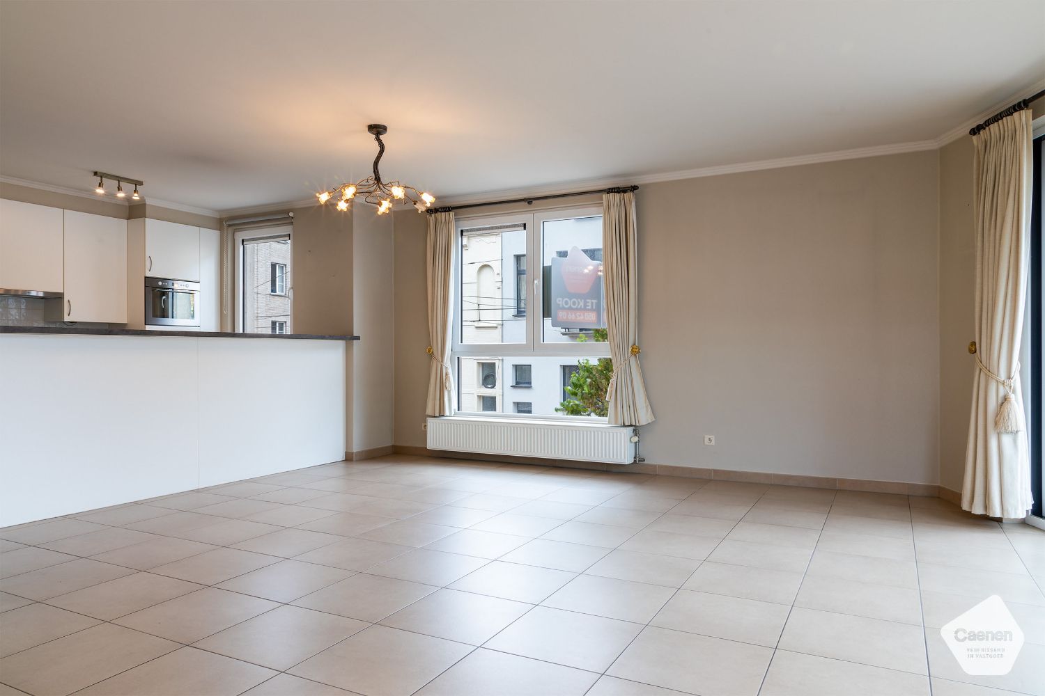 Instapklare appartement met twee slaapkamers aan de grote markt foto 4